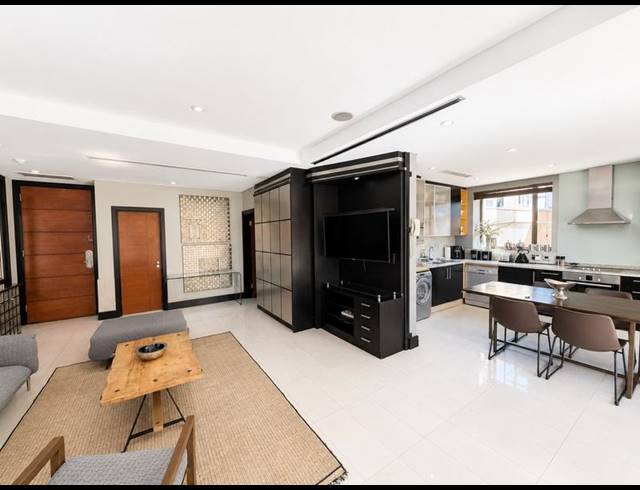 1 BEDROOM APARTMENT FOR SALE IN SANDTON CBD